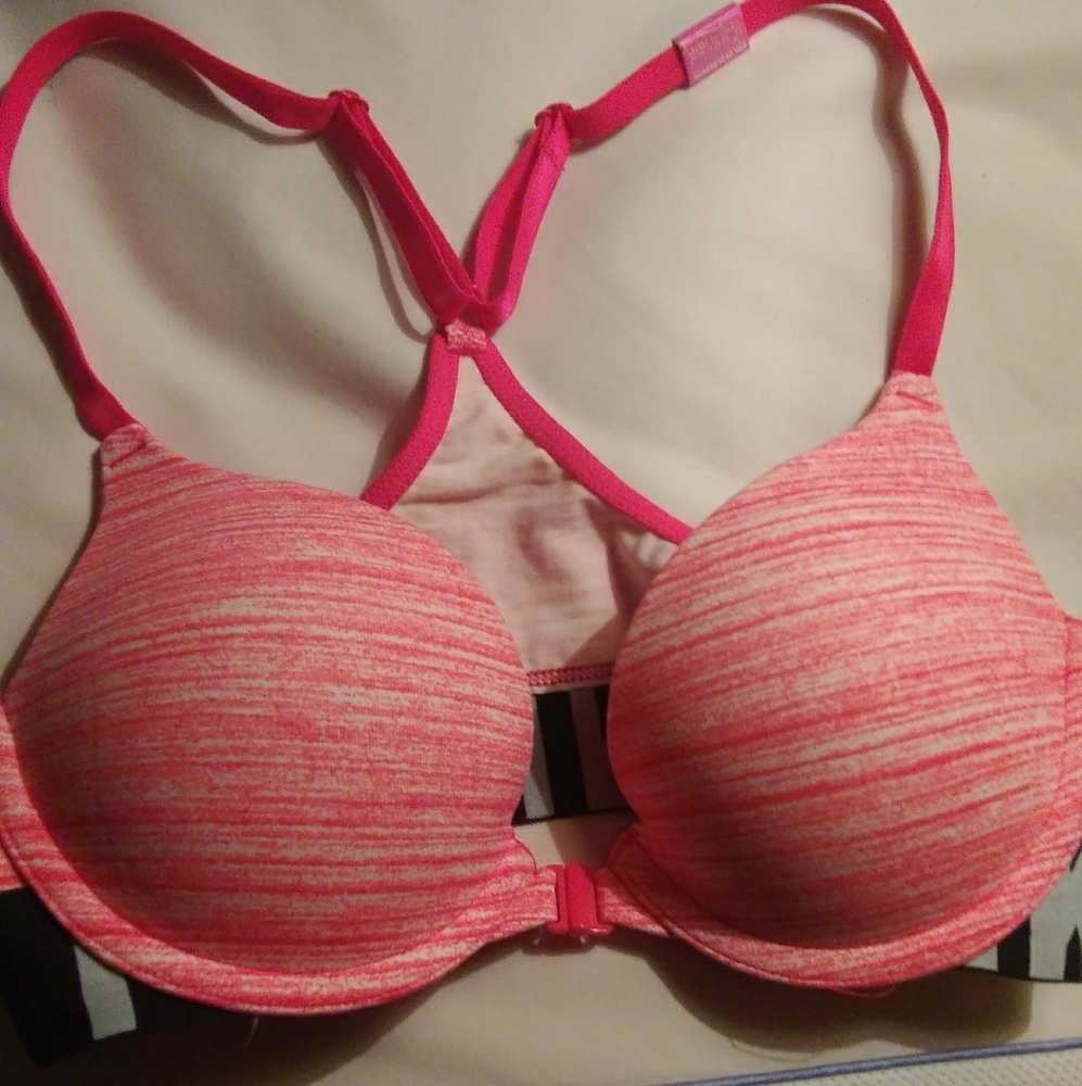 NEW!!! Victoria Secret Pink racer back bra